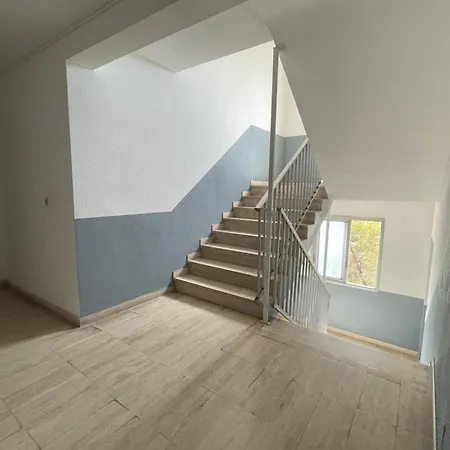 Cosy - Balcon - Wifi - Free Parking Apartment Narbonne